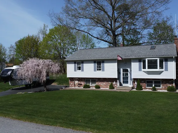 34 Bonnette Avenue, Thompson, CT 06277