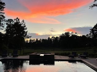 1301 Linger Longer Dr, Greensboro, GA 30642