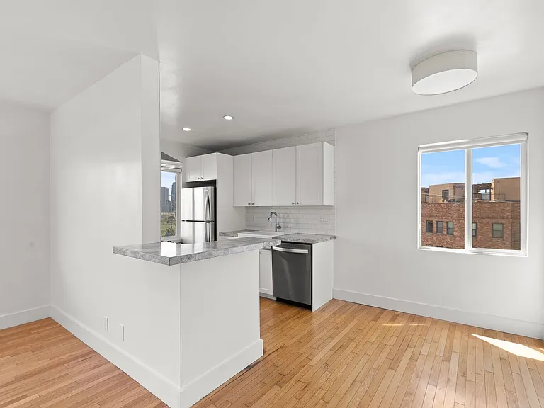 1167 Bellevue Ave #1 — Photo 4