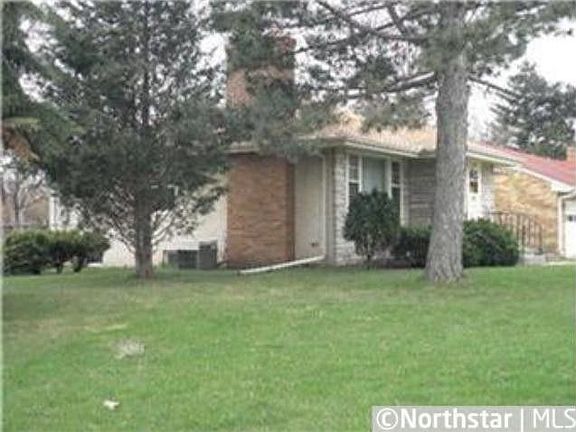 5th image of 1226 Shryer Ave W