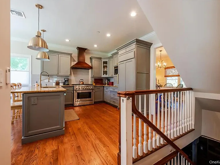 107 Puritan Dr — Photo 13
