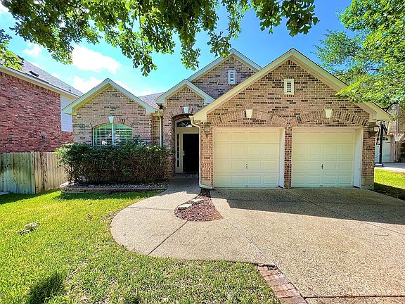 3rd image of 2114 Burnie Bishop Pl