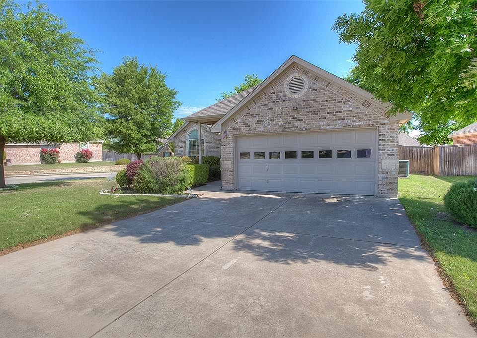 1st image of 8344 Estandarte Ct