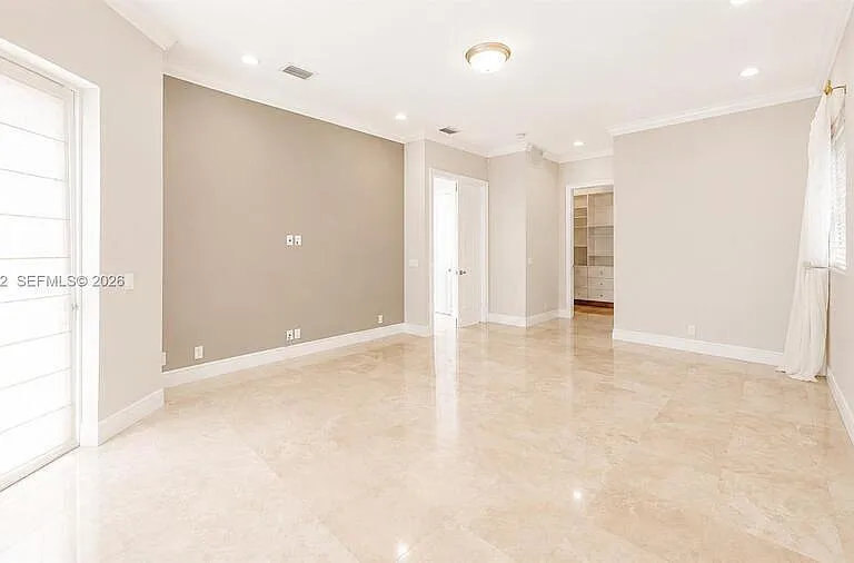 5751 SW 59th P #P — Photo 10