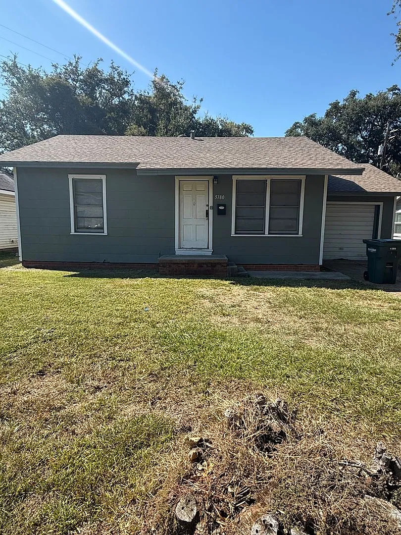 House For Rent 5180 Chambers St, Beaumont, TX 77705 — Photo 1
