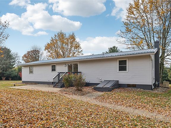 3rd image of 8070 County Road 318