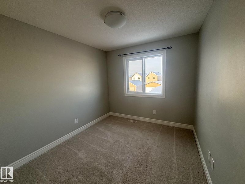 Fort Saskatchewan House for rent - 4 Bedrooms — photo 5