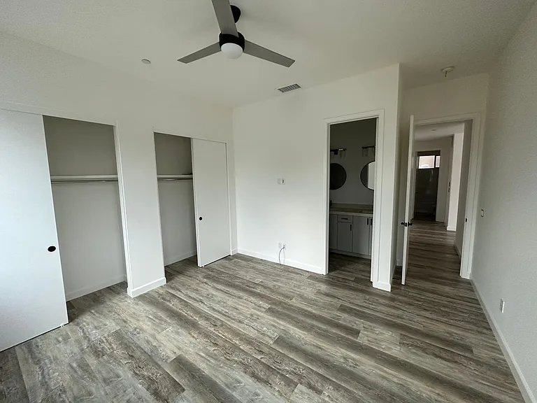 256 B Ave — Photo 16