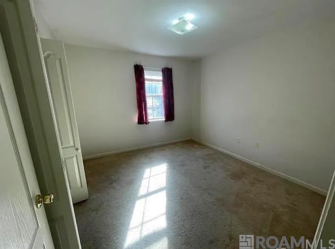 218 Edgehaven Dr — Photo 9