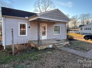 914 Linwood Rd, Kings Mountain, NC 28086