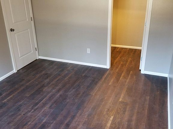 4th image of 3235 SE Goldmaur Ct #A