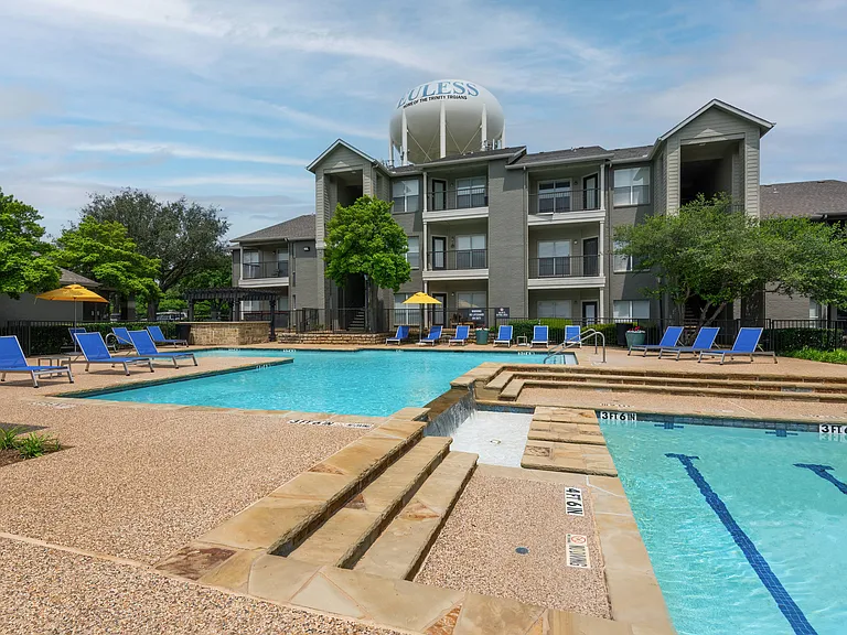 Resort-Style Pool at Oak Park Apartments
