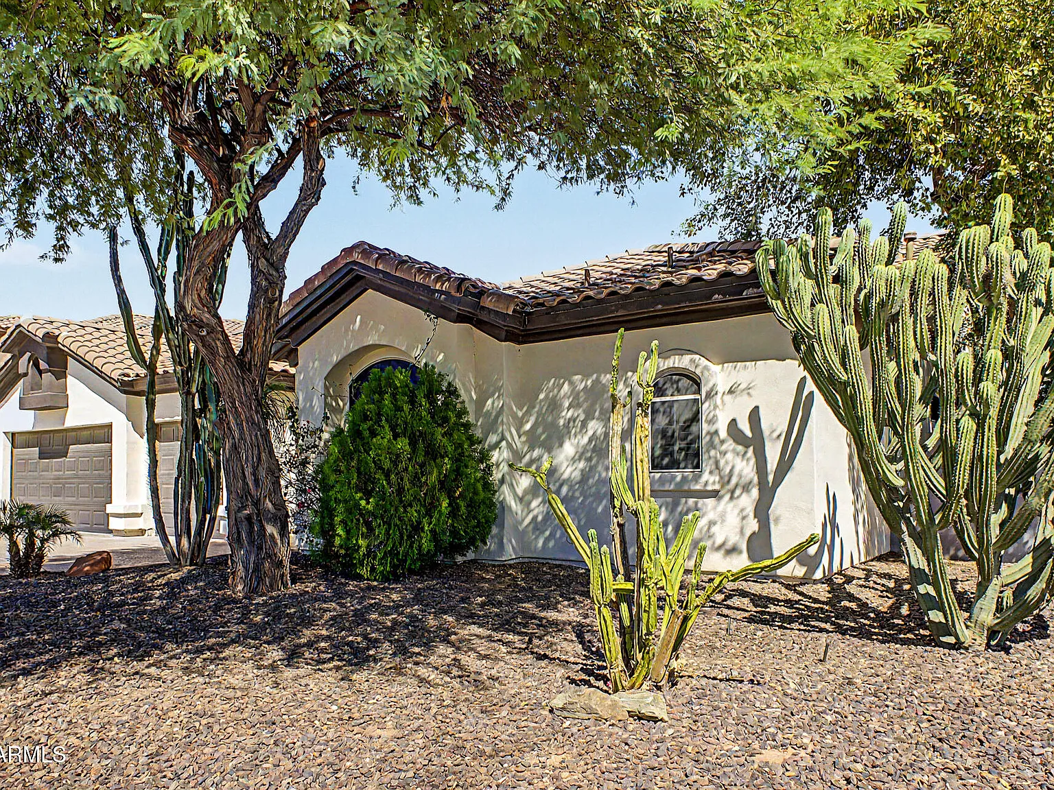 4 bed, 3.0 bath, 2734 sqft, $5,000 — Photo 3