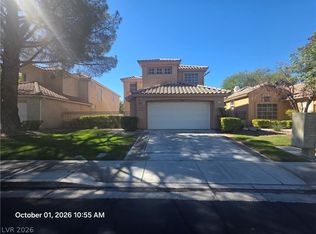 9225 Pitching Wedge Dr, Las Vegas, NV 89134