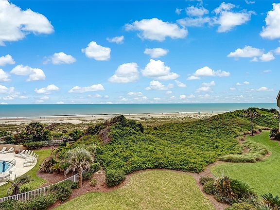 2nd image of 607 Ocean Club Ct