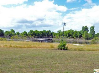 325 Weiss Rd, New Braunfels, TX 78130