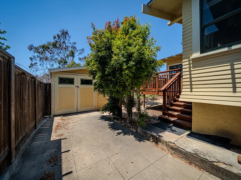 3924 Alameda Pl — Photo 24