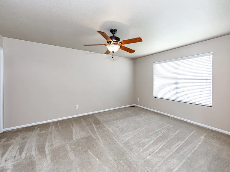 6104 Hayfield Pl — Photo 22