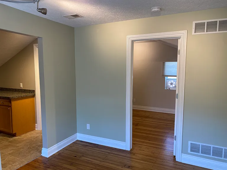 511 N Pine St #3 — Photo 7