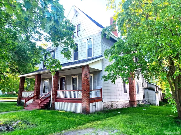 804 Court St, Port Huron, MI 48060