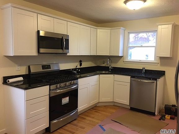 2nd image of 41 Wendy Dr