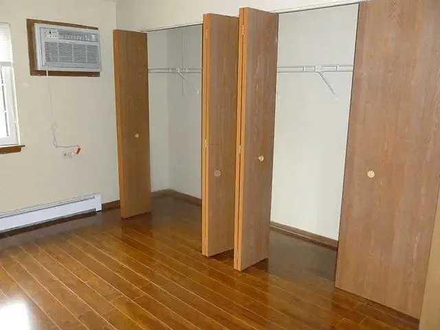 2 bed, 950 sqft, $1,700 — Photo 4