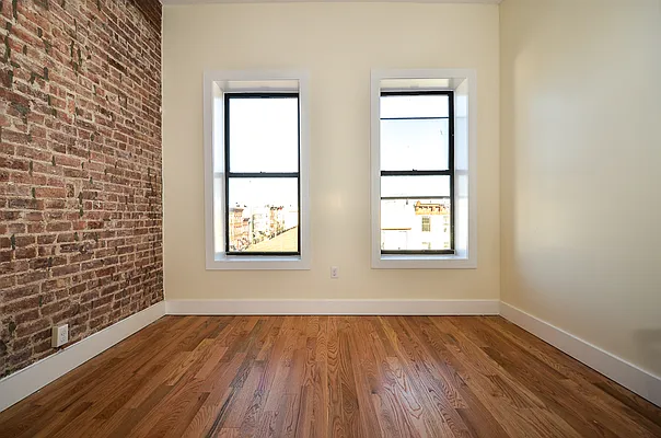 Rented by Brick&Mortar | media 45