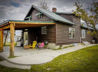 416 7th Ave W, Roundup, MT 59072