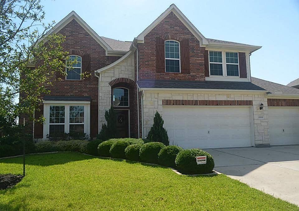 1st image of 10018 Willowmoor Ln