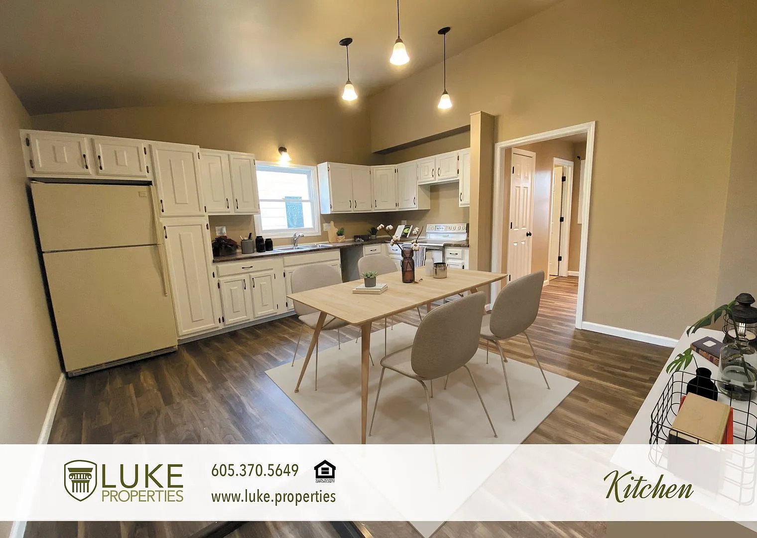 Updated home in downtown Sioux Falls — Photo 3