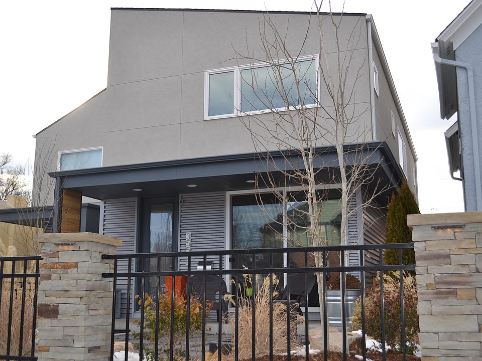 1st image of 355 N Galapago St