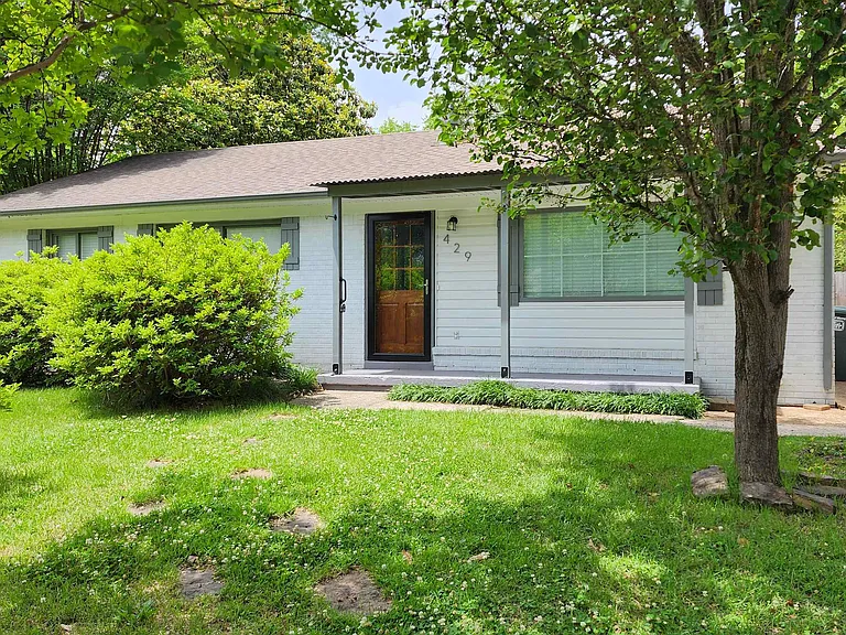 429 Mineral Rd — Photo 17