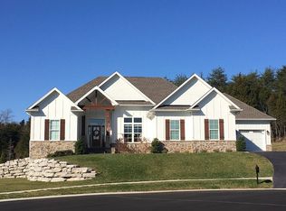 1305 Cedar Chase Dr, Lanesville, IN 47136