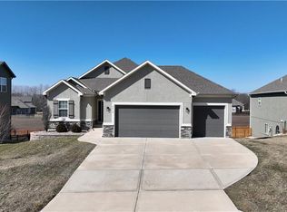 2412 SW Old Port Rd, Lees Summit, MO 64082