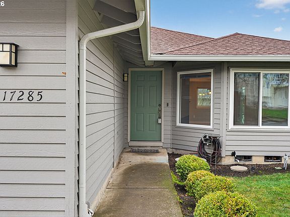 4th image of 17285 SW Hart Way