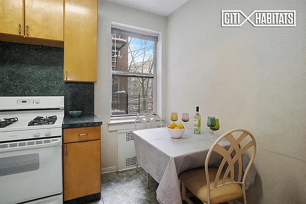 Sold by Citi Habitats | media 11