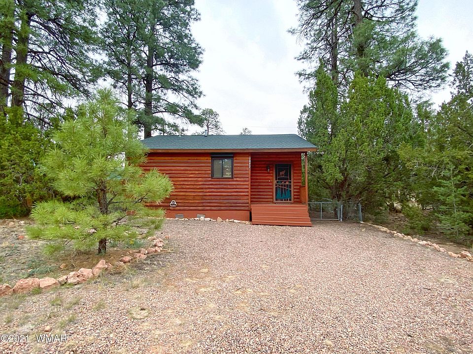1st image of 2072 Pine Lake Dr