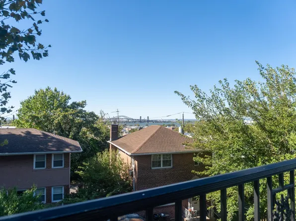 4 Highview Road image 8 of 20