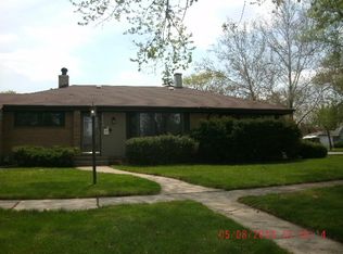 18003 Wentworth Ave, Lansing, IL 60438