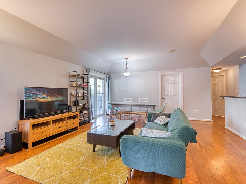1st image of 12154 Penderview Ter APT 1201