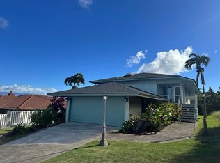 371 Kuikahi Dr, Wailuku, HI 96793