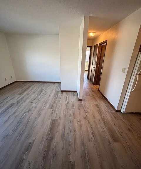 470 Monroe St S — Photo 4