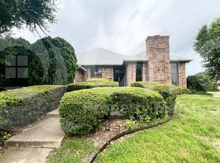 4211 Spurwood Dr, Carrollton, TX 75010