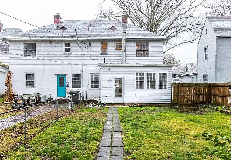 210 Piez Ave — Photo 9