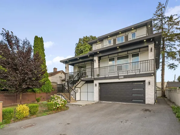 12822 114a Ave, Surrey, BC V3R 2M9