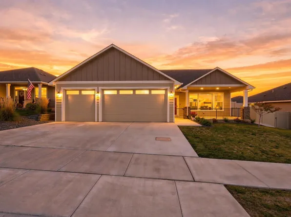 3742 S Van Buren Pl, Kennewick, WA 99338