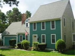 21 Cranberry Ridge Rd, Mashpee, MA 02649