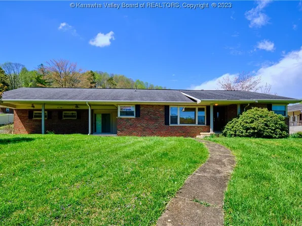 164 Stricklin Rd, Hurricane, WV 25526