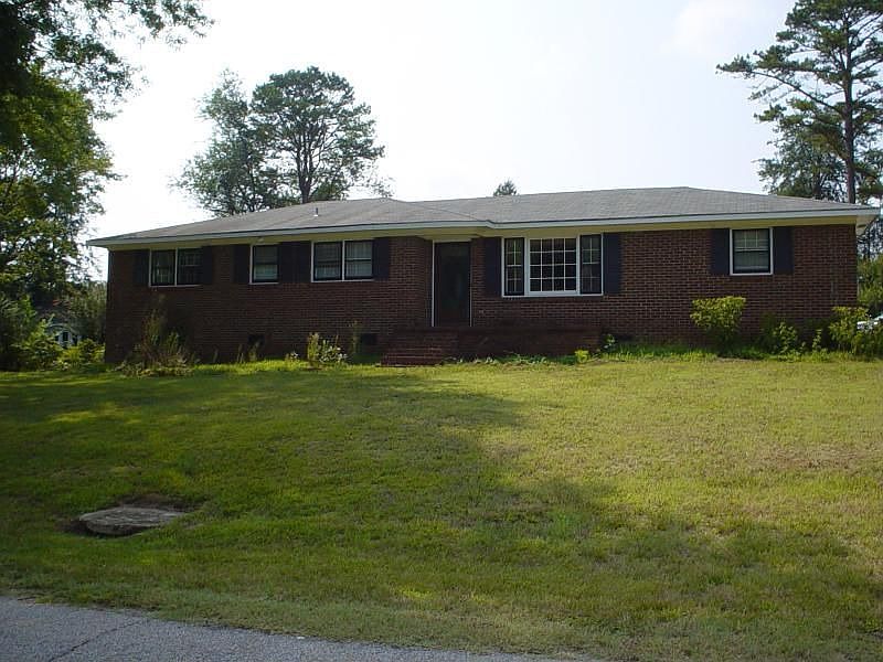 1st image of 15 Plano Dr