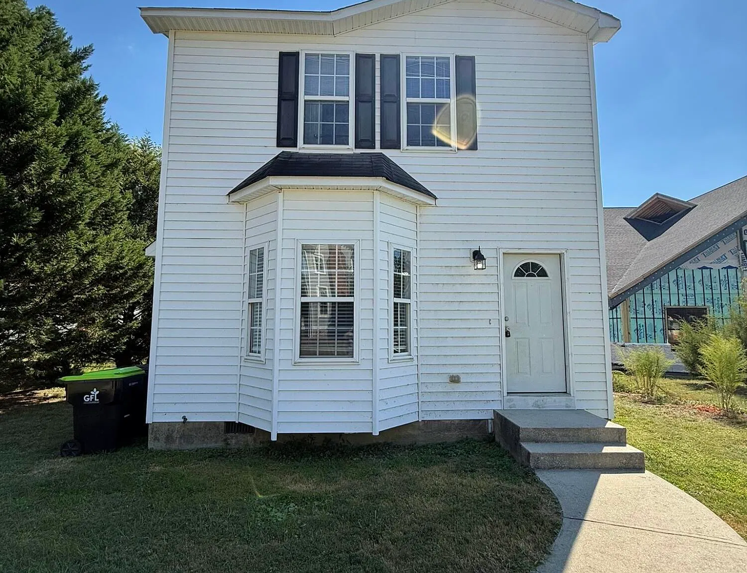 3 bed, 2.5 bath, 1554 sqft, $1,850 — Photo 3